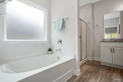 3179 Heritage Oaks Cir, Navarre, FL 32566 - Photo 34