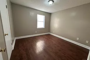 676 S 72nd Ave, Pensacola, FL 32506 - Photo 8