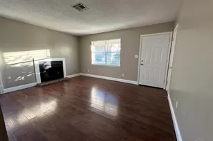 676 S 72nd Ave, Pensacola, FL 32506 - Photo 2