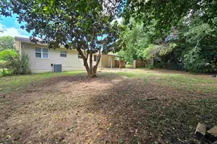 6202 Fairview Dr, Pensacola, FL 32505 - Photo 18