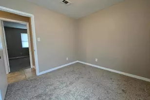 6202 Fairview Dr, Pensacola, FL 32505 - Photo 12