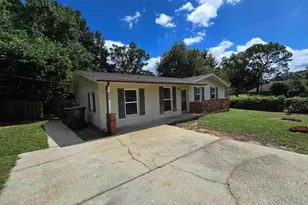 6202 Fairview Dr, Pensacola, FL 32505 - Photo 2