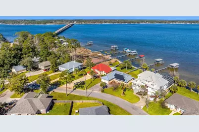 880 Paradise Beach Cir, Pensacola, FL 32506 - Photo 2