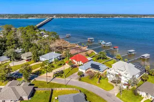 880 Paradise Beach Cir, Pensacola, FL 32506 - Photo 2