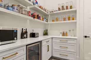 3911 Scenic Hwy, Pensacola, FL 32504 - Photo 6