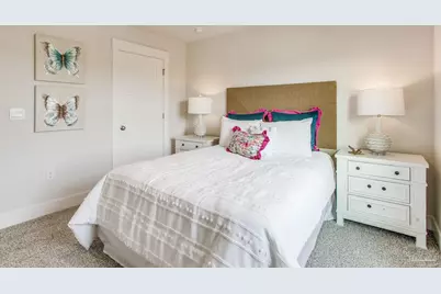 8654 Russellcross Blvd, Pensacola, FL 32507 - Photo 10