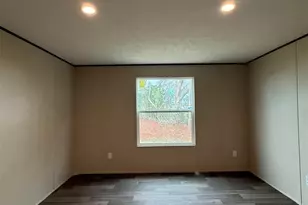 4454 Custer Ln, Jay, FL 32565 - Photo 6