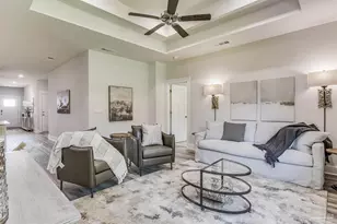 5825 Cactus Dr, Milton, FL 32583 - Photo 12