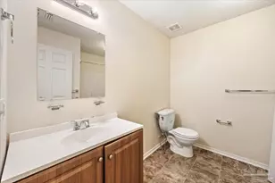 8921 Camshire Cir, Pensacola, FL 32507 - Photo 10
