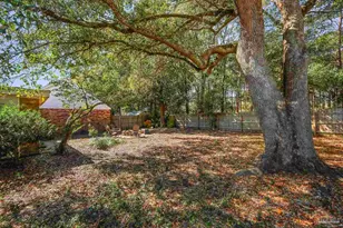 5415 Hibiscus Rd, Pensacola, FL 32504 - Photo 32