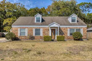 5415 Hibiscus Rd, Pensacola, FL 32504 - Photo 1