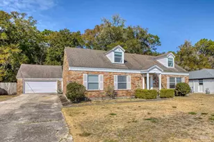 5415 Hibiscus Rd, Pensacola, FL 32504 - Photo 2