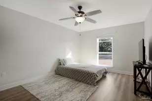 2957 P.G.A Blvd, Navarre, FL 32566 - Photo 20