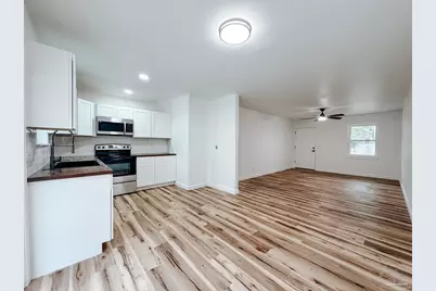 1261 Hawthorn Dr, Perdido Key, FL 32507 - Photo 4