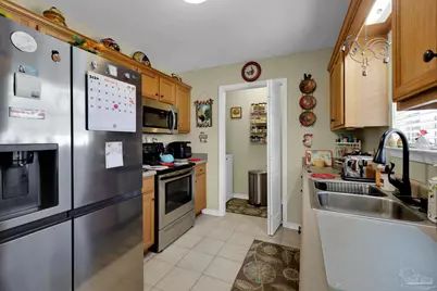 4536 Arcadia St, Milton, FL 32583 - Photo 10