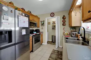 4536 Arcadia St, Milton, FL 32583 - Photo 10