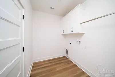 1321 John Carroll Dr, Pensacola, FL 32504 - Photo 32