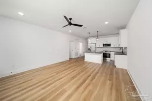 1321 John Carroll Dr, Pensacola, FL 32504 - Photo 14