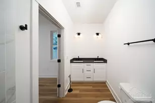 1321 John Carroll Dr, Pensacola, FL 32504 - Photo 24