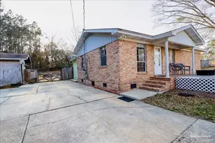 1551 Sunny Ridge Ln, Cantonment, FL 32533 - Photo 2