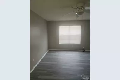 3220 Mariners Dr, Pensacola, FL 32526 - Photo 10