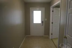 3220 Mariners Dr, Pensacola, FL 32526 - Photo 2