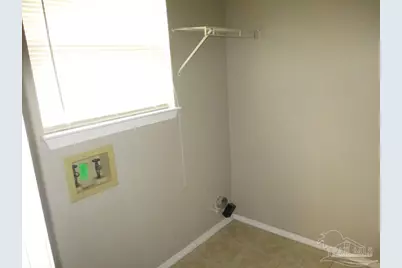 3220 Mariners Dr, Pensacola, FL 32526 - Photo 8