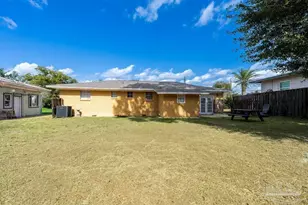 3521 Briarcliff Dr, Pensacola, FL 32505 - Photo 16