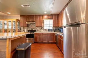 3521 Briarcliff Dr, Pensacola, FL 32505 - Photo 30