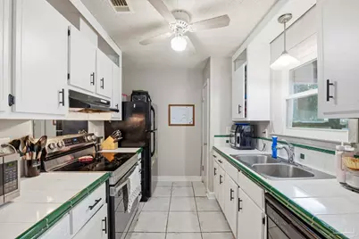 7879 Galaxy Ct, Pensacola, FL 32506 - Photo 10