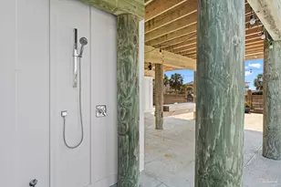 800 Via De Luna Dr, Pensacola Beach, FL 32561 - Photo 52