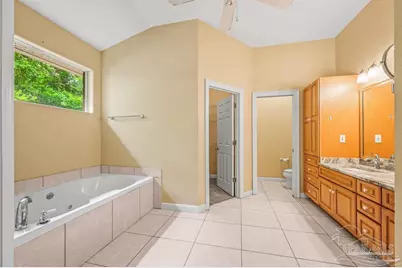 4610 Peacock Dr, Pensacola, FL 32504 - Photo 4