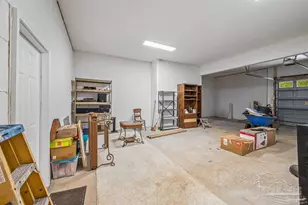 4610 Peacock Dr, Pensacola, FL 32504 - Photo 10