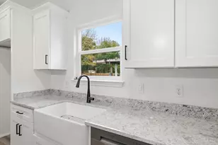 1854 Wheeler Dr, Gulf Breeze, FL 32563 - Photo 14