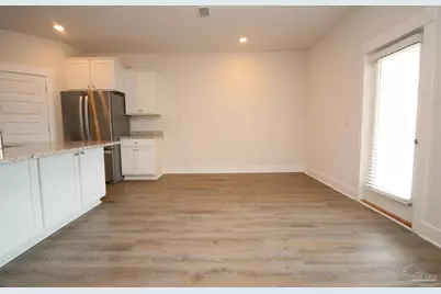 5788 Danbury Blvd, Pace, FL 32571 - Photo 8