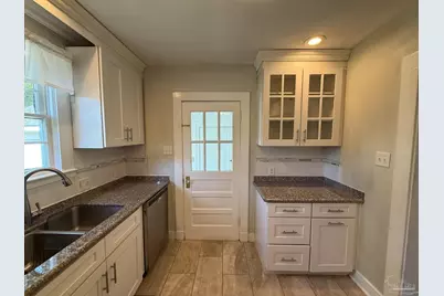 1970 W Romana St, Pensacola, FL 32502 - Photo 6