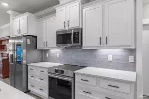 1399 Areca Palm Dr, Gulf Breeze, FL 32563 - Photo 14