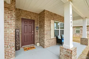 6203 Carson Dr, Milton, FL 32570 - Photo 4