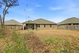 6203 Carson Dr, Milton, FL 32570 - Photo 34