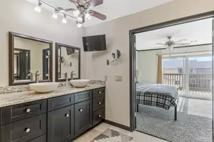 612 S 1st St, Pensacola, FL 32507 - Photo 30