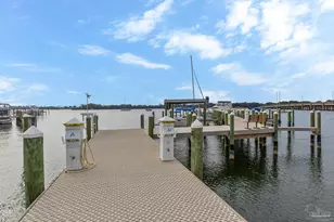 612 S 1st St, Pensacola, FL 32507 - Photo 2