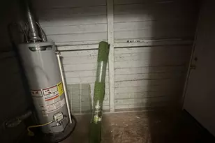 14 E Strong St, Pensacola, FL 32501 - Photo 10