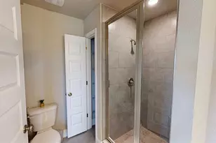 201 S E St, Pensacola, FL 32502 - Photo 36