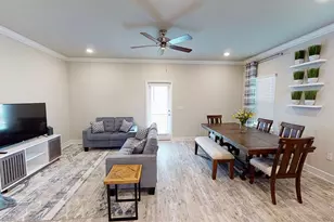 201 S E St, Pensacola, FL 32502 - Photo 16