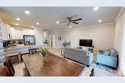 201 S E St, Pensacola, FL 32502 - Photo 22