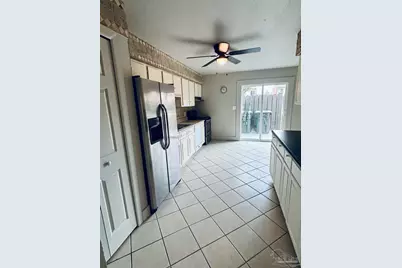 4733 Huron Dr, Pensacola, FL 32507 - Photo 10