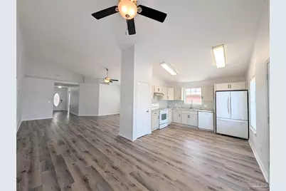 28 Easton St, Cantonment, FL 32533 - Photo 10