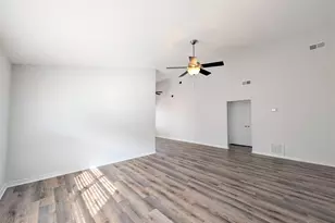 28 Easton St, Cantonment, FL 32533 - Photo 8