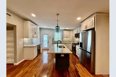 205 Fairpoint Dr, Gulf Breeze, FL 32561 - Photo 12