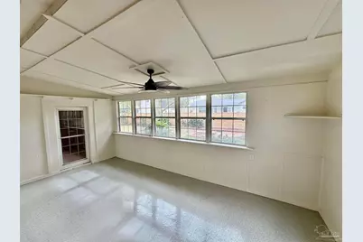 205 Fairpoint Dr, Gulf Breeze, FL 32561 - Photo 22
